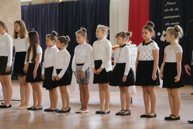 50-lecie Szkoły Podstawowej nr 2 w Makowie 