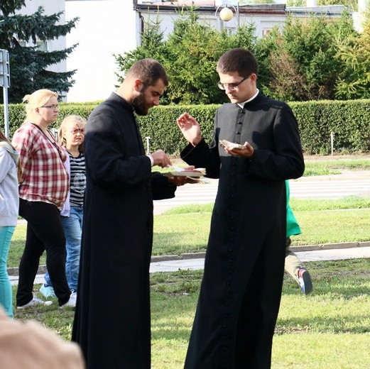 Festyn w parafii św. Urszuli Ledóchowskiej 