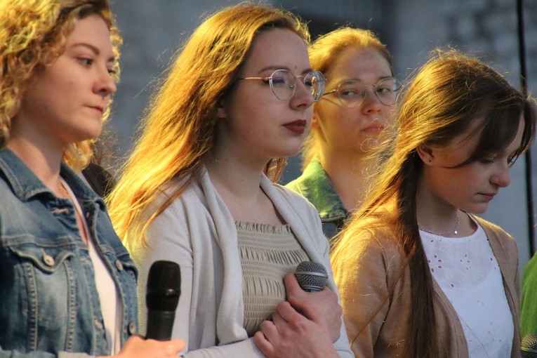 Płock. Oratorium w parafii Świętego Krzyża