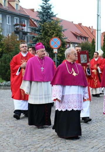 Nowy Staw - instalacja kanoników