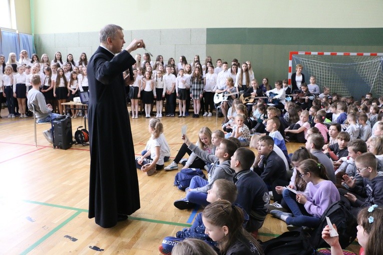 Maków Mazowiecki. Nawiedzenie w parafii św. Brata Alberta