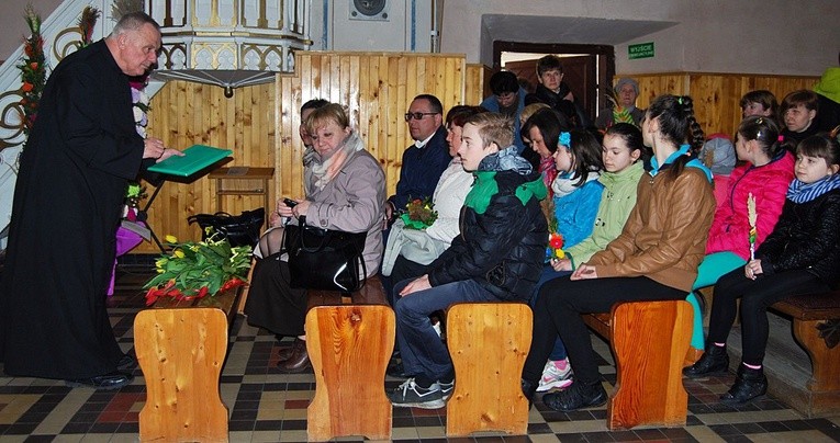 Niedziela Palmowa w Radzyminie k. Płońska