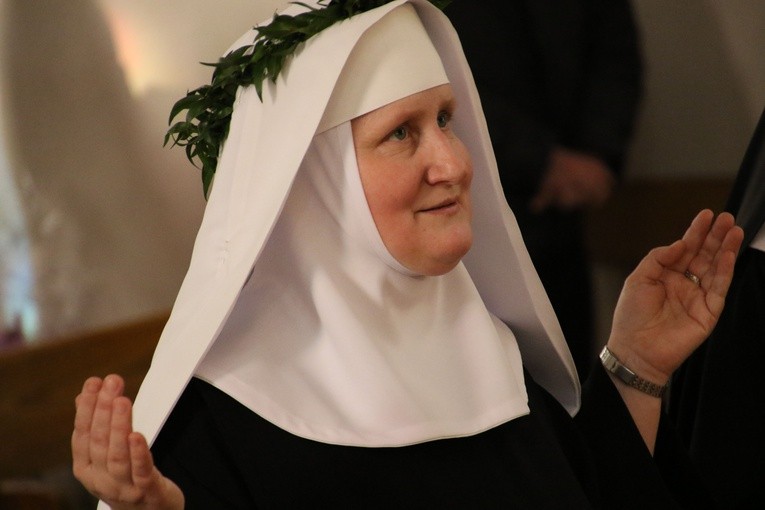 Śluby wieczyste u benedyktynek w Sierpcu