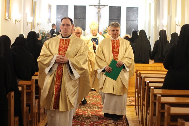 Płock. Święto zakonów u sióstr pasjonistek