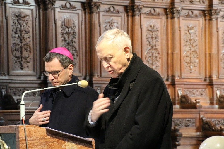 Katedra płocka. Modlitwa o ustanie epidemii