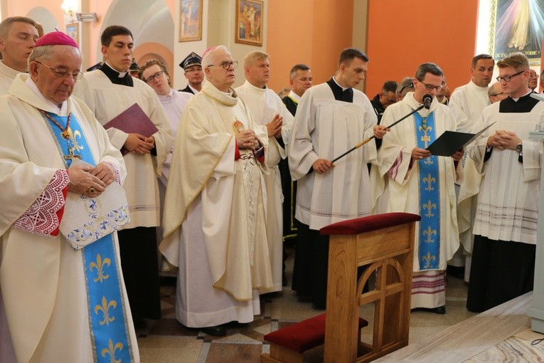 Koronacja w Smardzewie. Część II