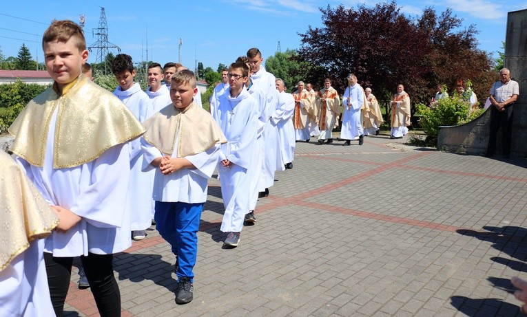 Parafia Miłosierdzia Bożego - konsekracja kościoła