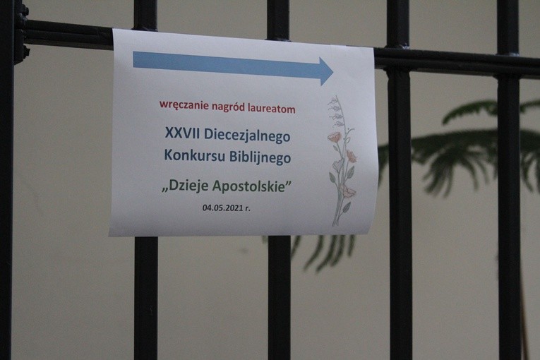 Płock. Laureaci Diecezjalnego Konkursu Biblijnego