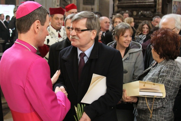 Święcenia biskupie w Płocku - cz. 2