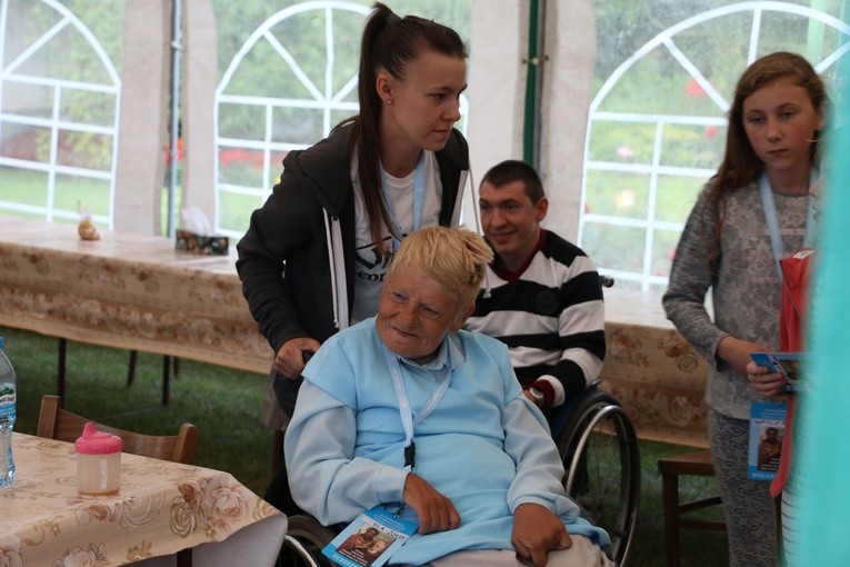 Wczasorekolekcje niepełnosprawnych w Pułtusku