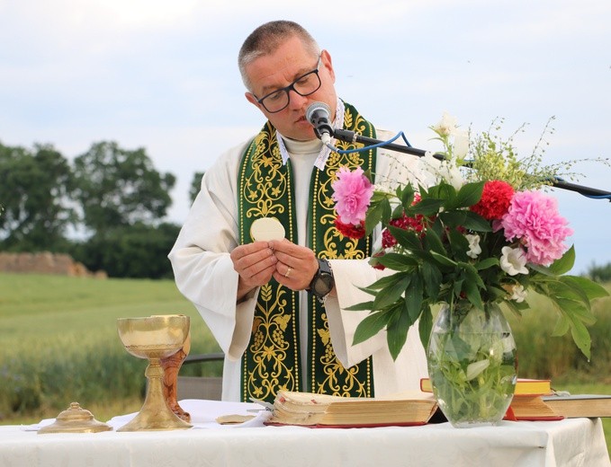 Tropy Sztumskie - poświęcenie pól