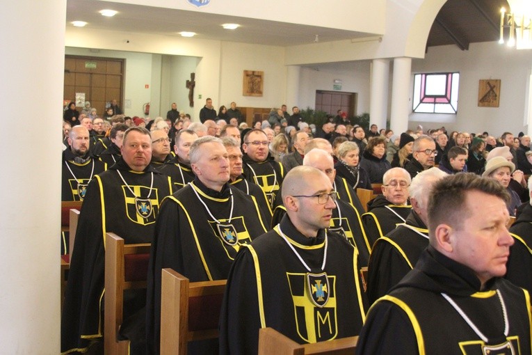 Pułtusk. Powołanie chorągwi Zakonu Rycerzy Jana Pawła II