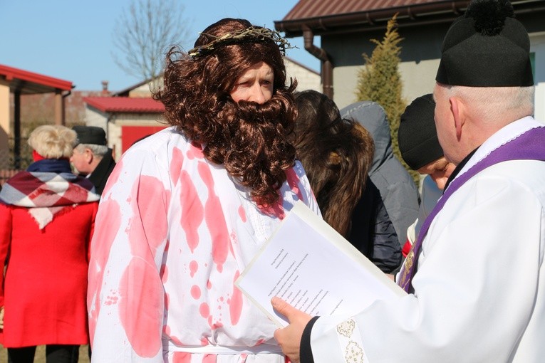 Droga Krzyżowa w Bogatem