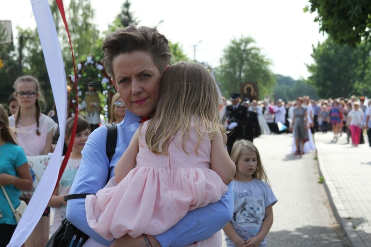 Dobrzyków. Nawiedzenie w parafii św. Stanisława BM