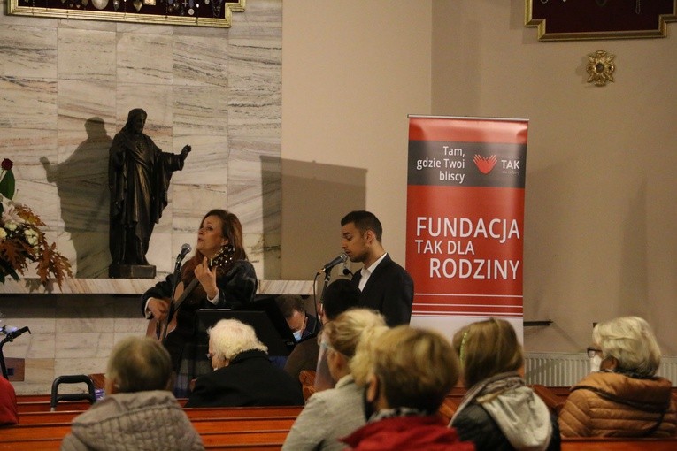 Płońsk. Projekt "Rodzina - w niej jest SIŁA"