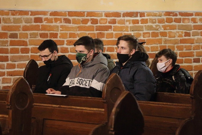 Noc skupienia dla młodzież - Sztum