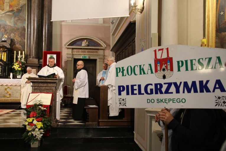 Płock. Wyjście pielgrzymki do Skępego