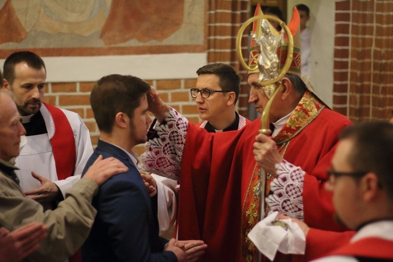 Morąg - kościół św. Piotra i Pawła
