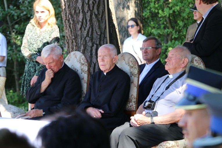 Uroczystości w Sarnowej Górze