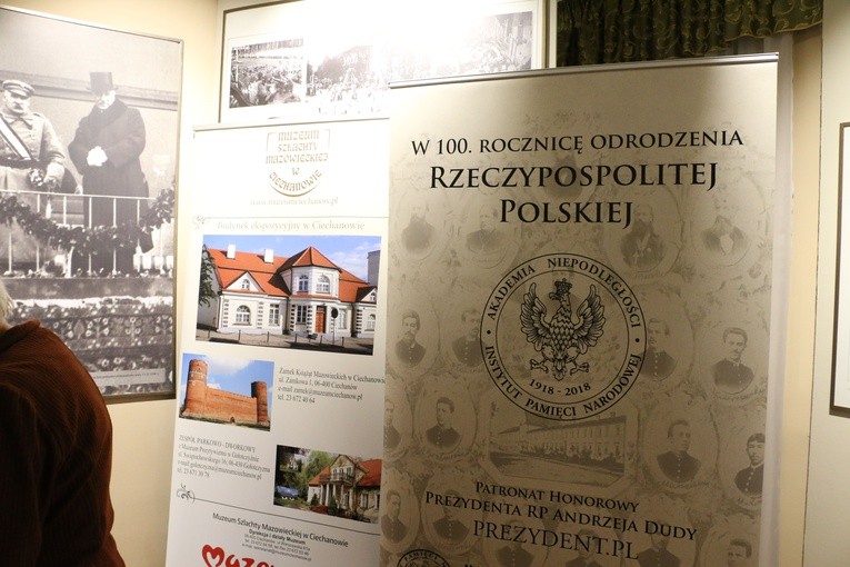 Akademia Niepodległości w Ciechanowie