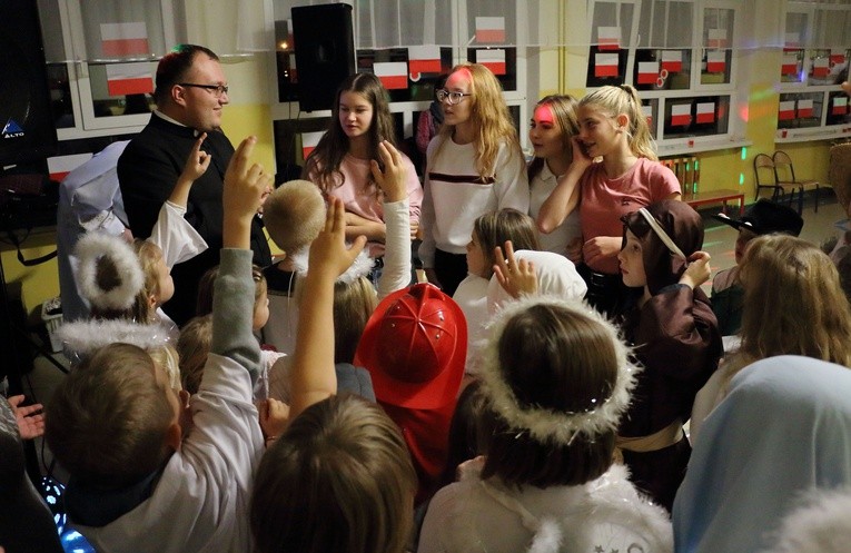 Bal Wszystkich Świętych – SP12 w Elblągu 