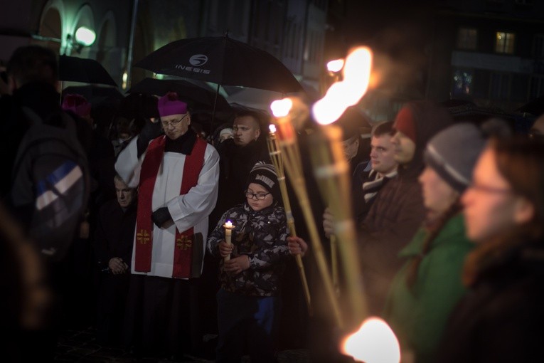 Droga Krzyżowa ulicami Olsztyna