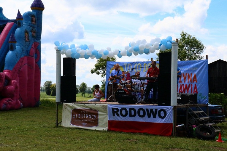 Piknik rodzinny w Rodowie