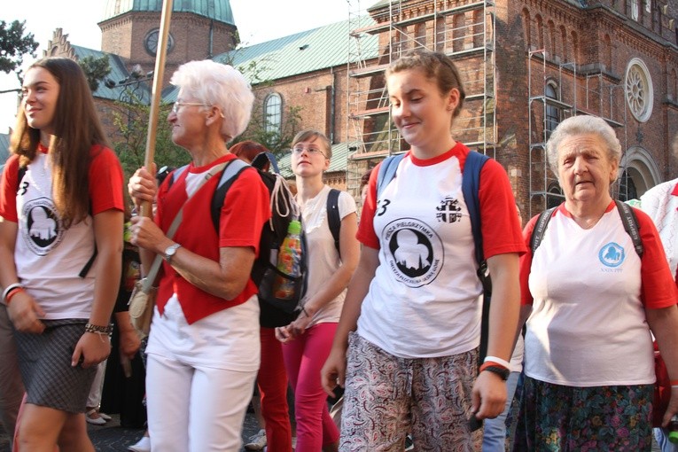 Wyjście pielgrzymki 2