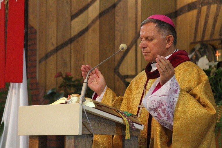 Abp Mieczysław Mokrzycki w Mławie. Cz. I