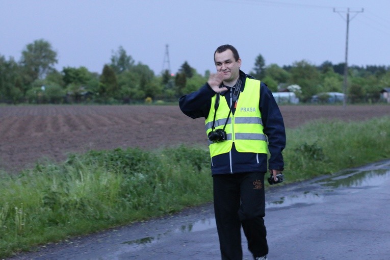 II Nocna Pielgrzymka z Modlina do Czerwińska