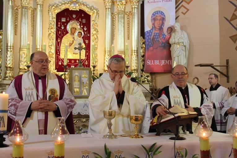 Ciemniewko. Nawiedzenie w parafii św. Mikołaja