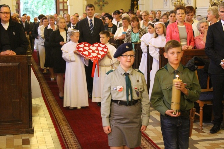 Czernice. Nawiedzenie w parafii św. Stanisława BM