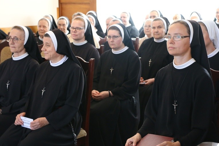 Obłóczyny u sióstr pasjonistek