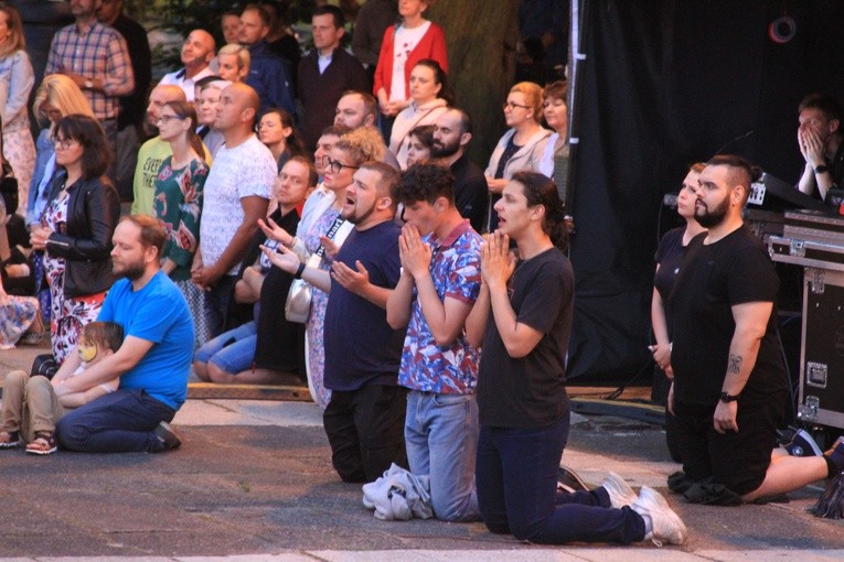 Płock. Boże Ciało u klaretynów