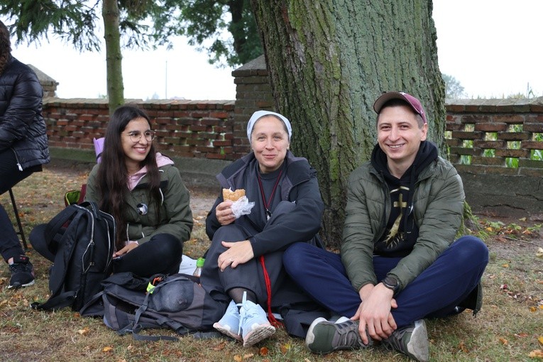 II Młodzieżowa Płońska Piesza Pielgrzymka do Czerwińska n. Wisłą