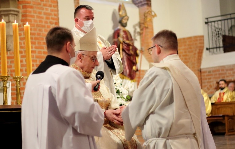 Święcenia kapłańskie Patryka Jaszkowskiego 