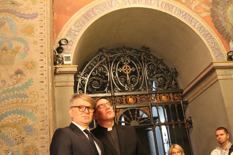 Konferencja prasowa o remoncie kaplicy królewskiej