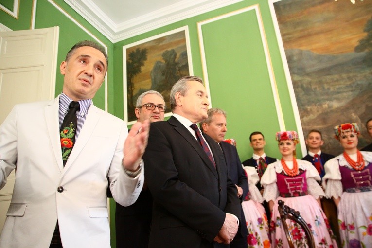 Podpisanie umowy o wspólnym prowadzeniu ZPiT "Śląsk"