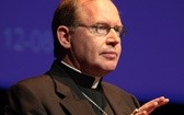 Prymas Holandii krytykuje stanowisko flamandzkich biskupów ws. błogosławienia par homoseksualnych