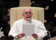 Papież do dziennikarzy: Rzetelna informacja bez szkalowania