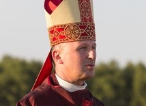 Bp Solarczyk: Młodzi potrafią zmienić świat