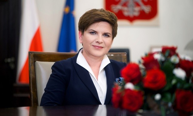 Dzisiaj pierwsza po wypadku rozmowa z premier Szydło